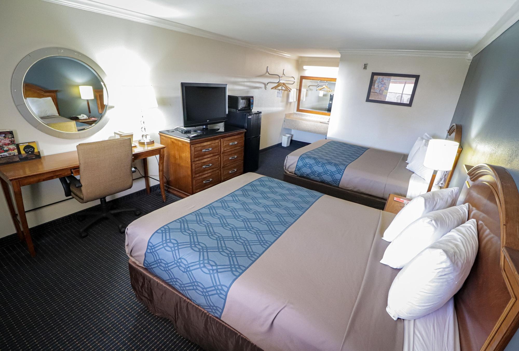سان أنطونيو University Inn & Suites المظهر الخارجي الصورة