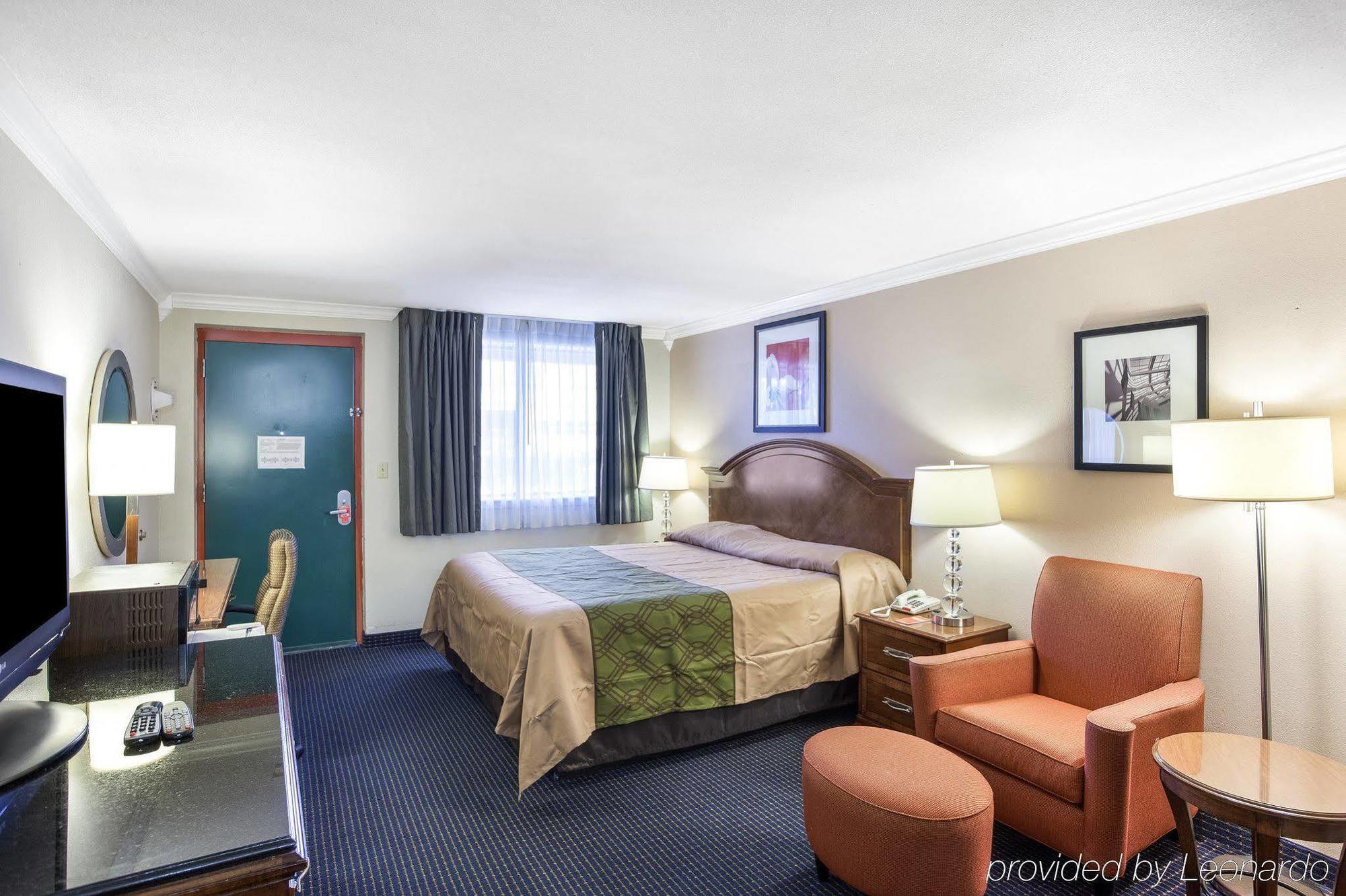 سان أنطونيو University Inn & Suites المظهر الخارجي الصورة