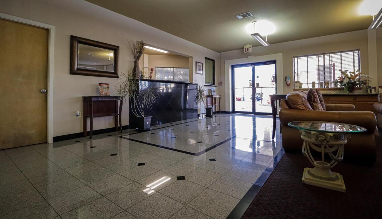 سان أنطونيو University Inn & Suites المظهر الخارجي الصورة